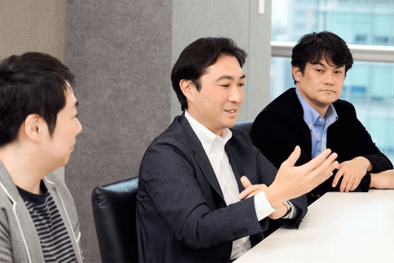 NTTドコモビジネス安達氏と岸田氏と池田氏