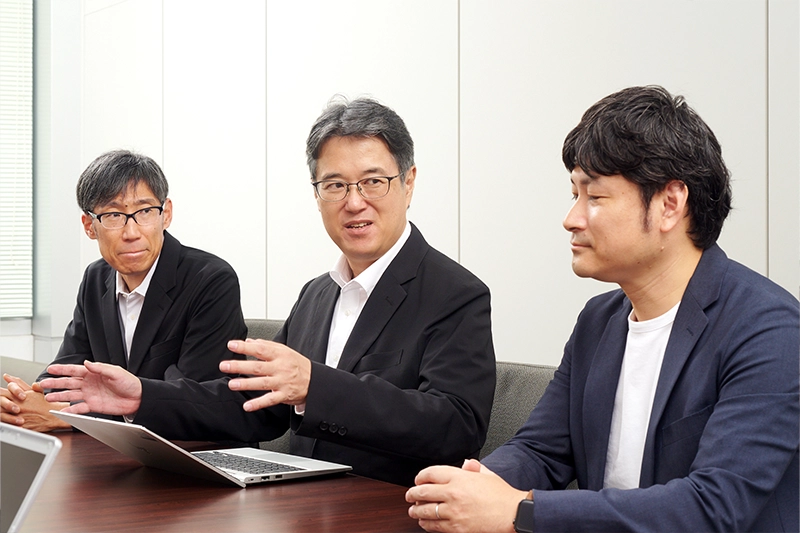 本田氏、徳田氏、柴本氏の写真