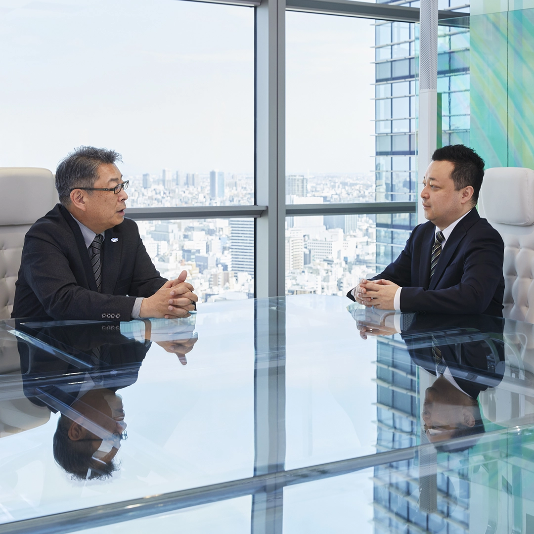 NTTコミュニケーションズ 山下氏とAKKODiS 和田