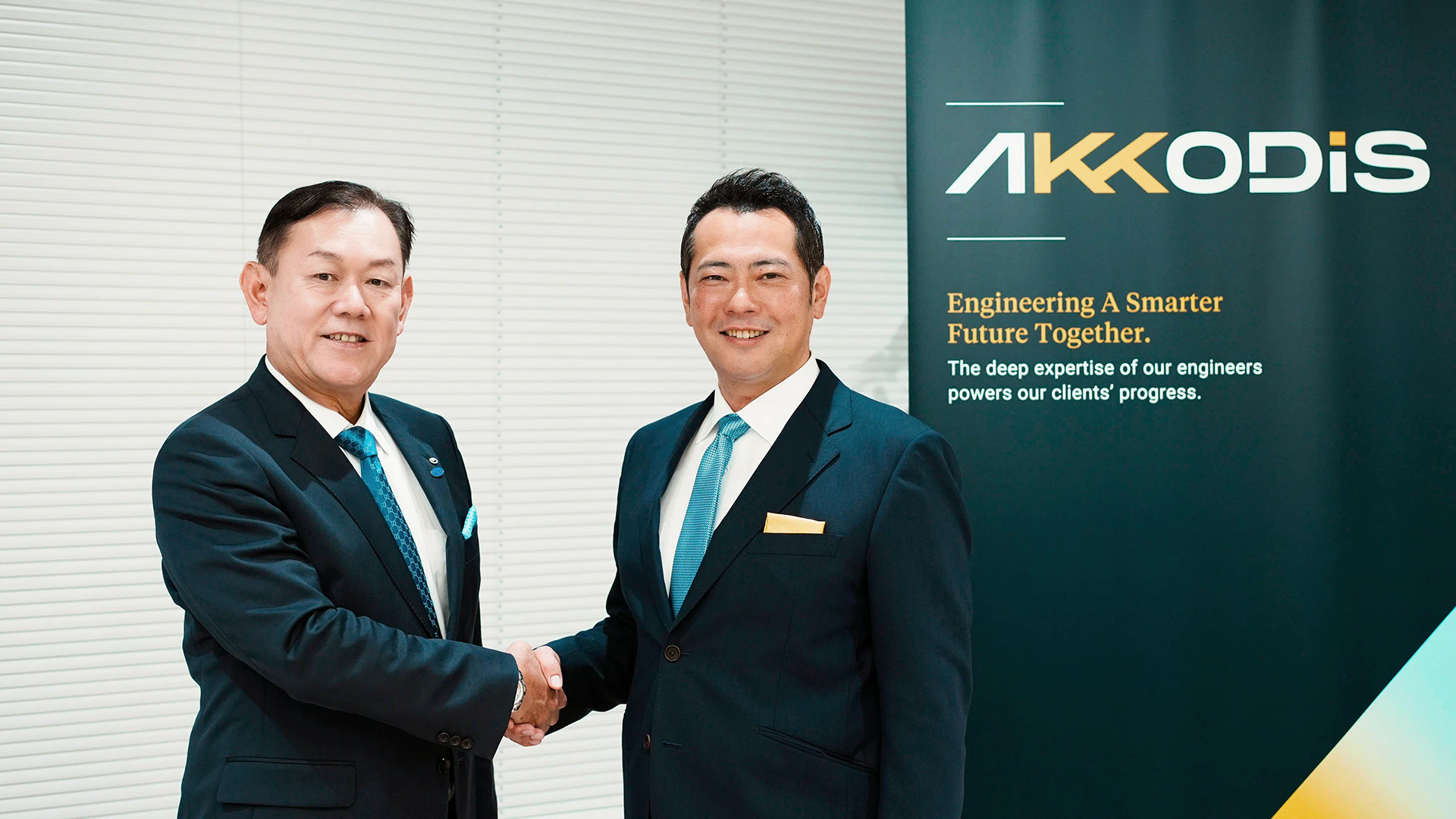 NTT 川添氏とAKKODiS 川崎