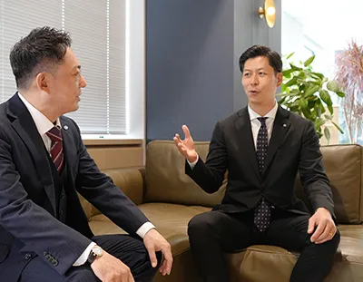NTT 米林敏幸さまとAKKODiSコンサルティング株式会社 森本直彦